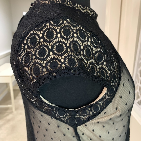 Vintage Style Lace Dress - Picture 10 of 11